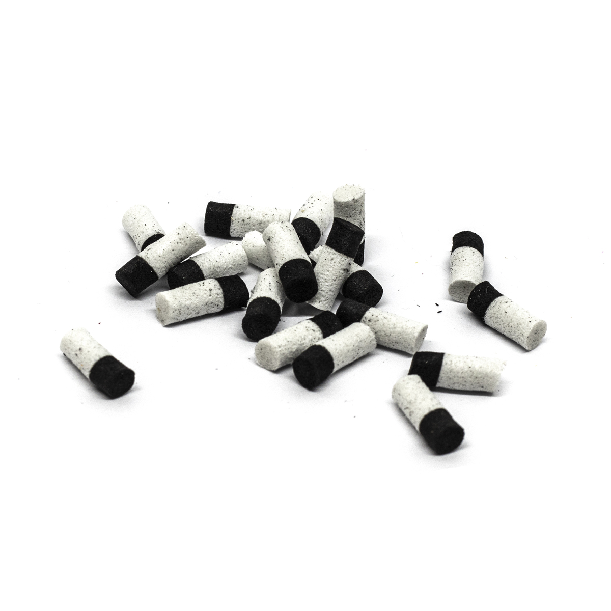 Приманка Python EVA чорно-біла Ø 3mm 0.8cm 15pc