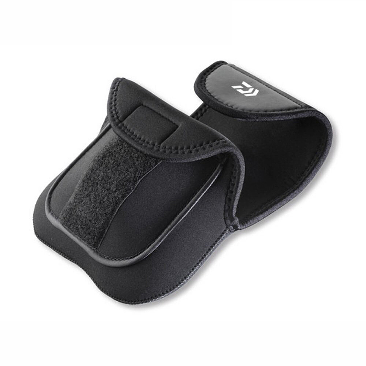 Чехол для катушек Daiwa Neopren Reel Cover S 17х15cm 1000-2500 size